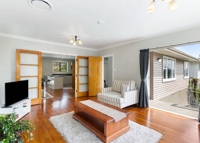  at 73 Kenmore Street, Newlands, Wellington, Wellington