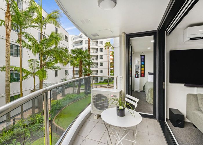  at 1E/175 Hurstmere Road, Takapuna, North Shore City, Auckland