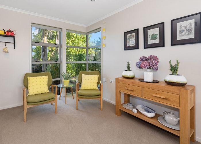  at 101 Borman Road, Huntington, Hamilton