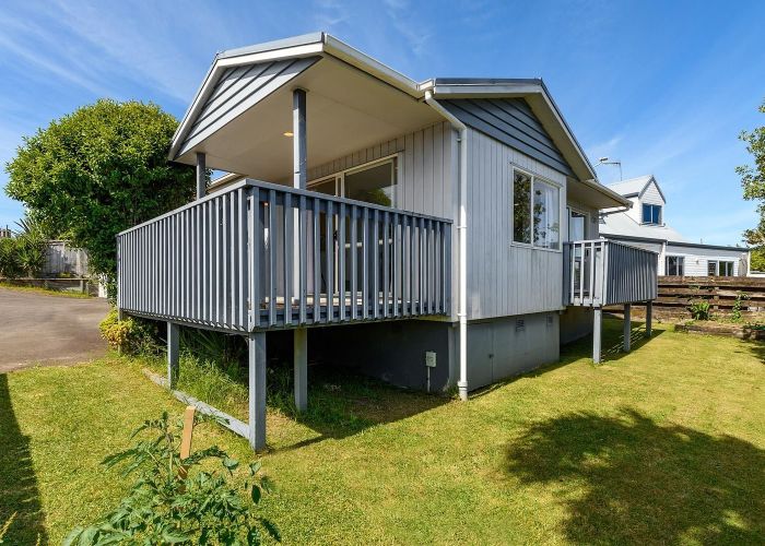  at 16B Bristol Avenue, Brookfield, Tauranga