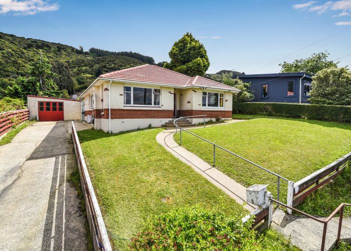  at 39 Kauri Street, Ravensbourne, Dunedin