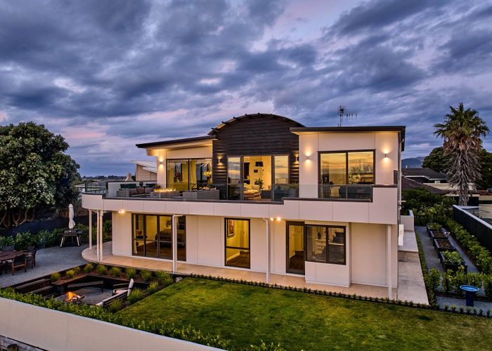  at 3 The Palms, Raumati Beach, Paraparaumu