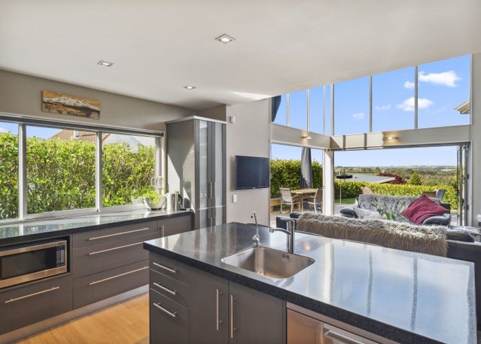  at 1/10 Krissell Place, Acacia Bay, Taupo