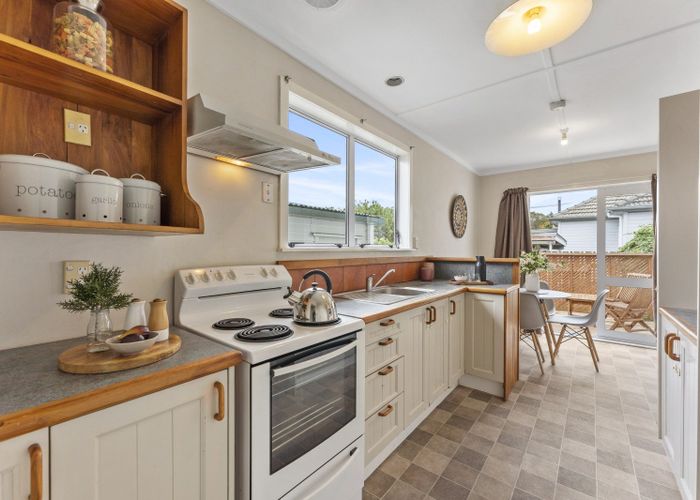  at 1/15 Burcham Street, Taita, Lower Hutt