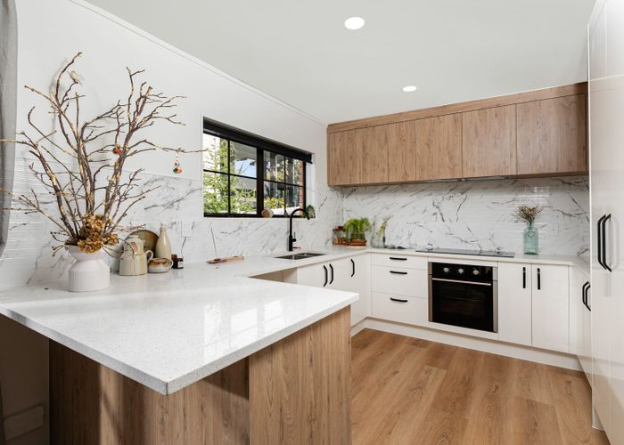  at 1/4227 Great North Road, Glendene, Auckland