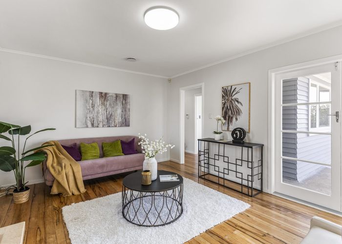  at 102 Pah Road, Papatoetoe, Auckland