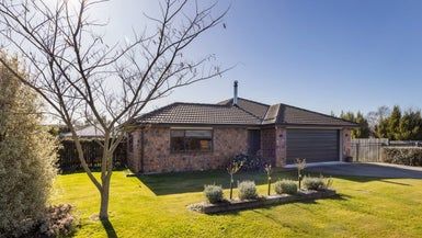  at 12 River Terrace, Renwick