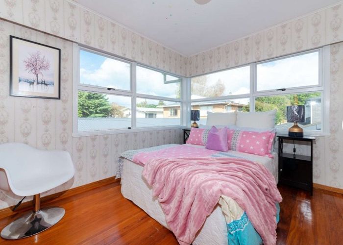  at 9 Roys Road, Weymouth, Manukau City, Auckland