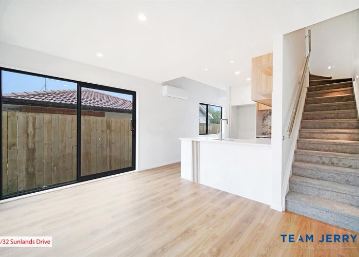  at 8/32 Sunlands Drive, Manurewa, Manukau City, Auckland