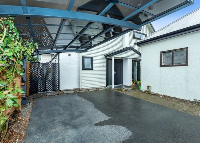  at 1/18 Kenilworth Street, Addington, Christchurch
