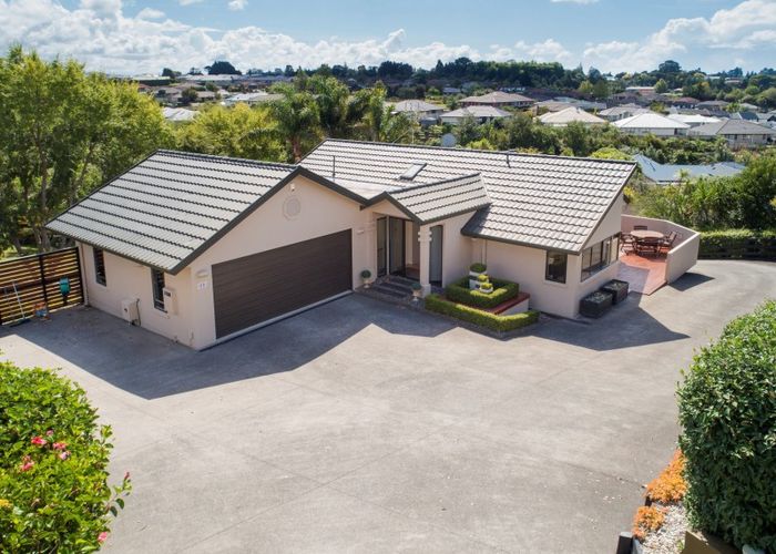  at 35 Mahonia Place, Pyes Pa, Tauranga