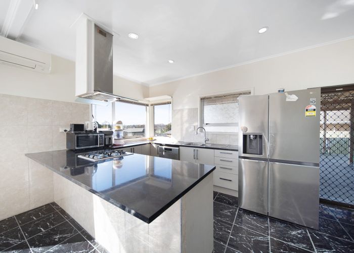  at 1/7 Ashlynne Avenue, Papatoetoe, Auckland