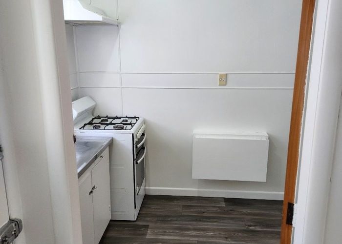  at 2/26 Albert Street, Hamilton East, Hamilton, Waikato