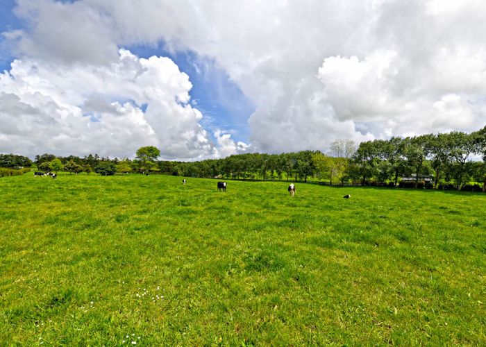  at 5 Homestead Hill Lane, Karaka, Auckland