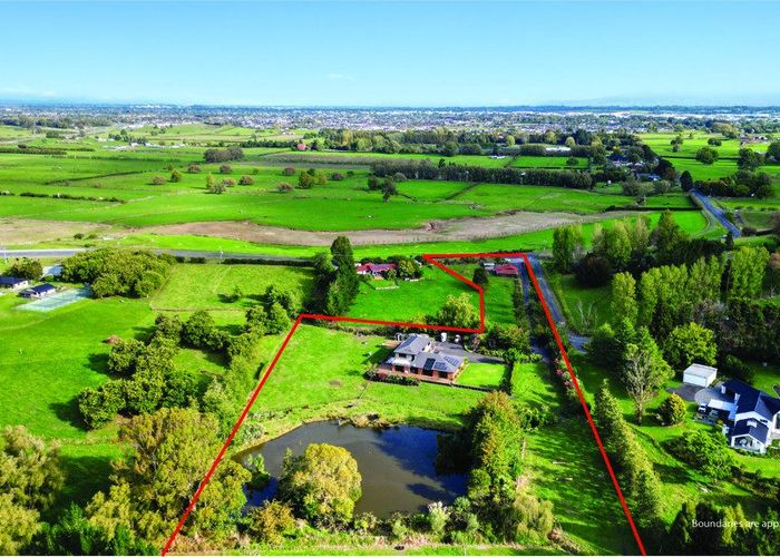  at 195 Osborne Road, Horsham Downs