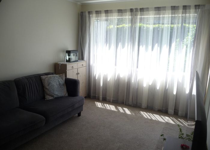  at 1/48 Esplanade Road, Mount Eden, Auckland