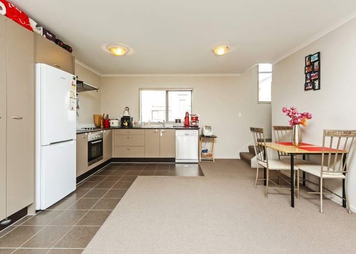  at 172 Mcleod Road, Te Atatu South, Waitakere City, Auckland
