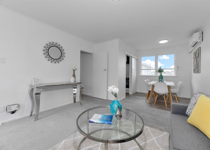  at 2/295A Blockhouse Bay Road, Avondale, Auckland City, Auckland