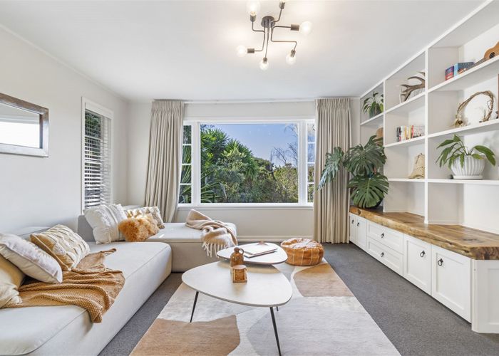  at 7 Woodhams Street, Beach Haven, Auckland