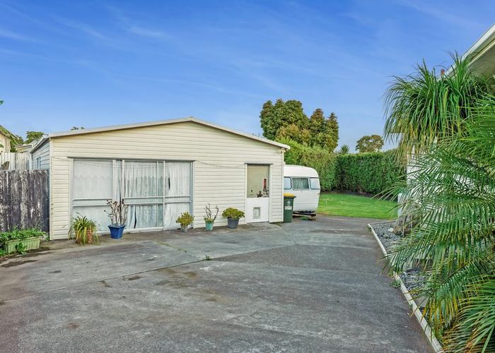  at 33 Aarts Avenue, Manurewa, Manukau City, Auckland
