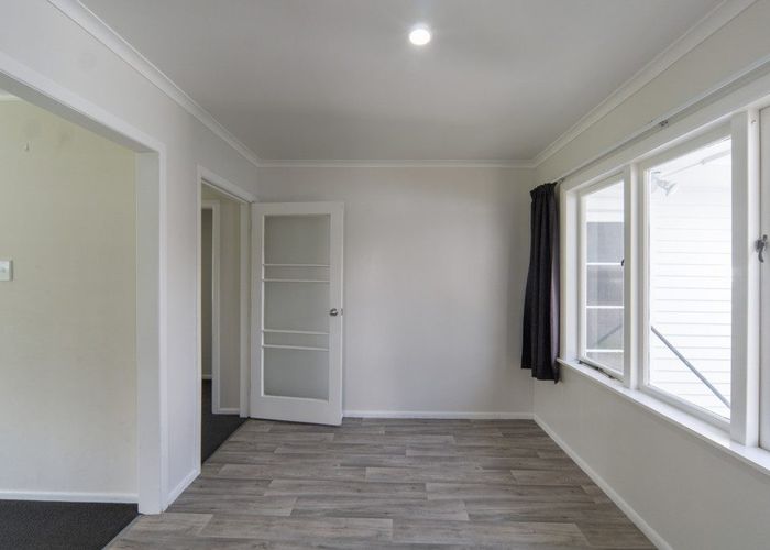  at 8 Ohaupo Road, Hamilton Lake, Hamilton, Waikato