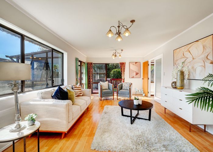  at 14B Chip Grove, Sunnyhills, Manukau City, Auckland