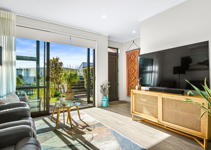  at 52 Walter Merton Road, Hobsonville, Waitakere City, Auckland