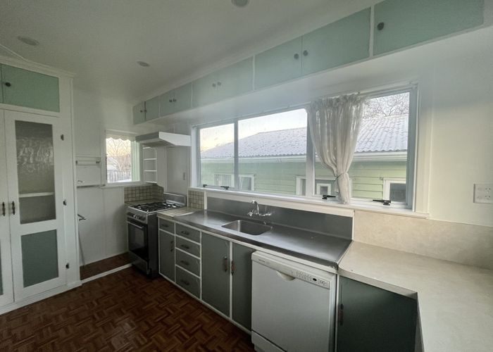  at 24 York Avenue, Heretaunga, Upper Hutt, Wellington