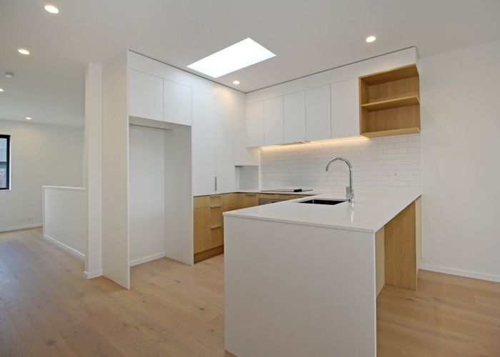  at 3/3 Koinaki Road, Stonefields, Auckland City, Auckland