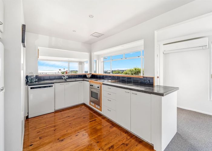  at 69 Wade River Road, Stanmore Bay, Whangaparaoa