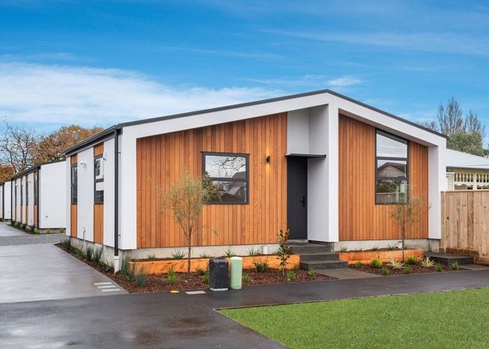  at 4/10 Tabart Street, Woolston, Christchurch