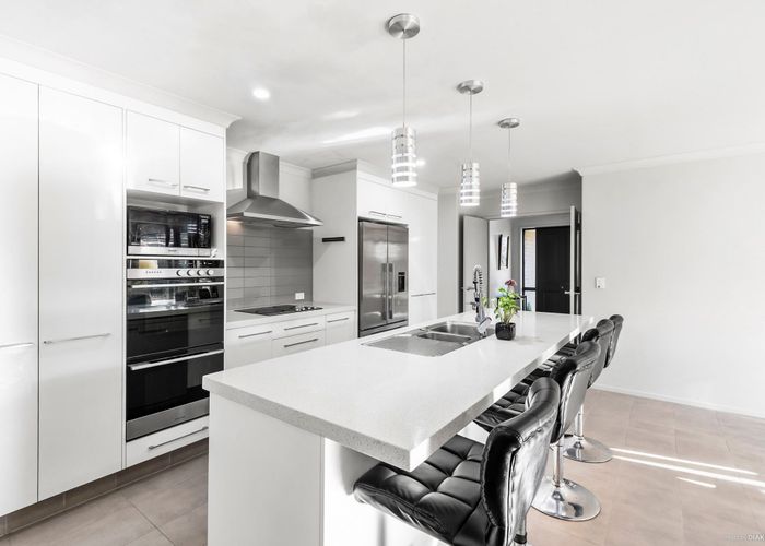  at 14 Searle Drive, Patumahoe, Pukekohe