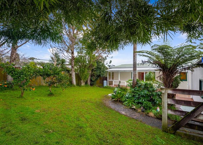  at 16 Puketaha Road, Swanson, Auckland