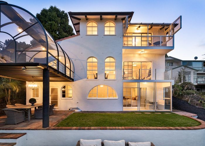  at 35 Tawini Road, Titirangi, Waitakere City, Auckland