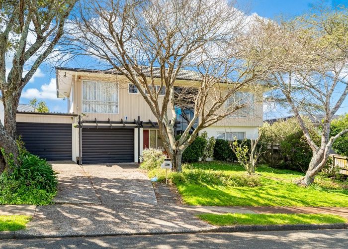  at 1 & 2/371 East Coast Road, Mairangi Bay, North Shore City, Auckland