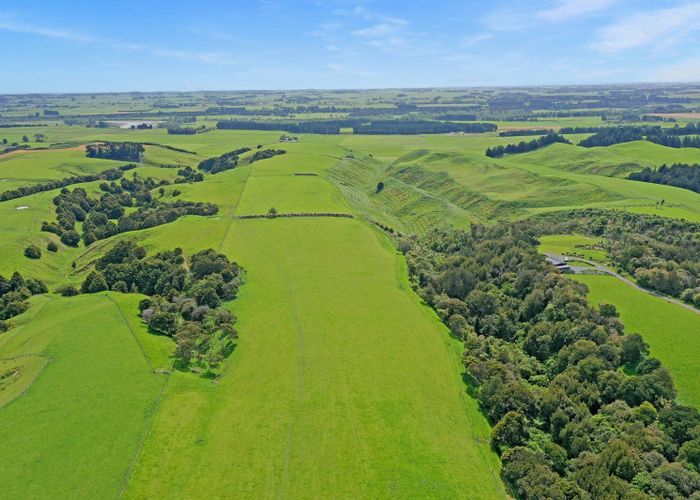  at 863b Mount Biggs Halcombe Road, Halcombe, Manawatu, Manawatu / Whanganui