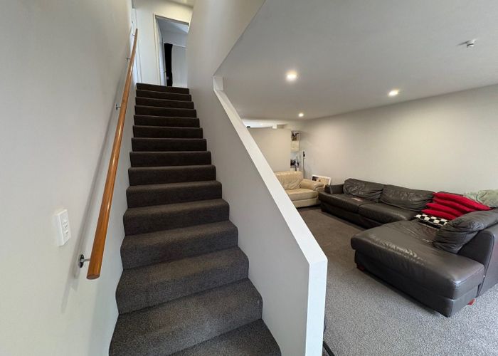  at 17 Whiteleigh Avenue, Addington, Christchurch City, Canterbury