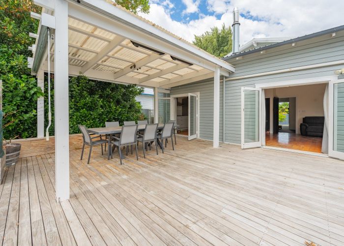  at 806 Ellison Road, Parkvale, Hastings