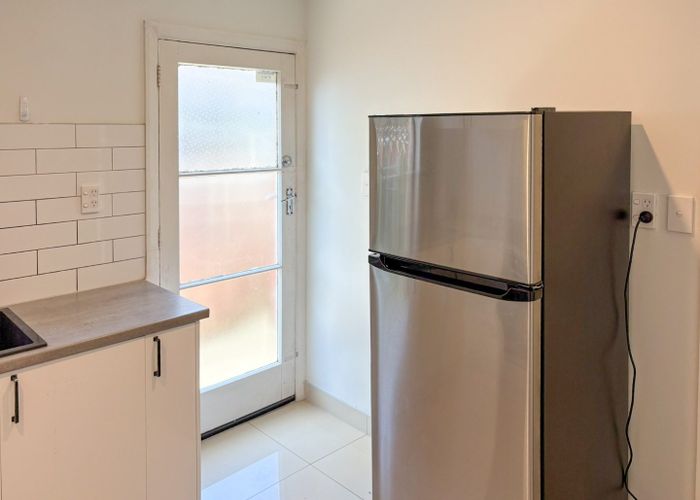  at 8 Packe Street, Edgeware, Christchurch City, Canterbury