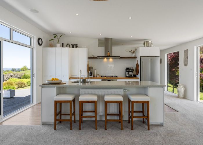  at 48 Stewart Glen, Acacia Bay, Taupo, Waikato