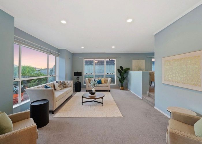  at 33 Wiltshire Place, Somerville, Manukau City, Auckland