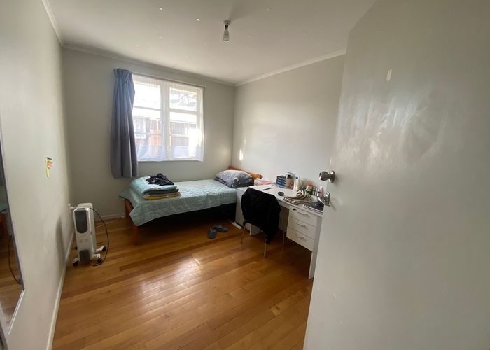  at 3/50 Ferndale Road, Mount Wellington, Auckland
