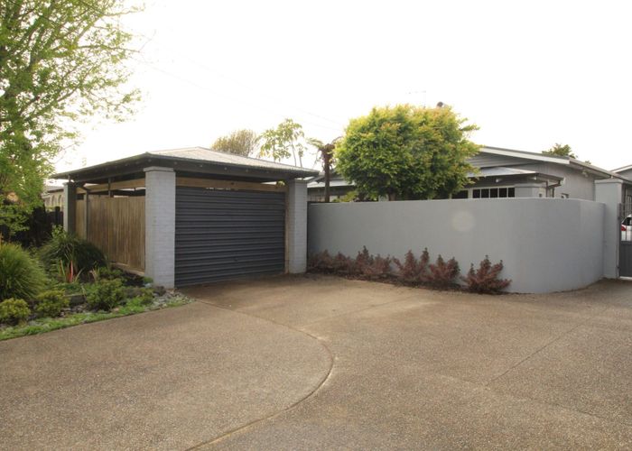  at 414a Mt Albert Rd, Mount Albert, Auckland City, Auckland