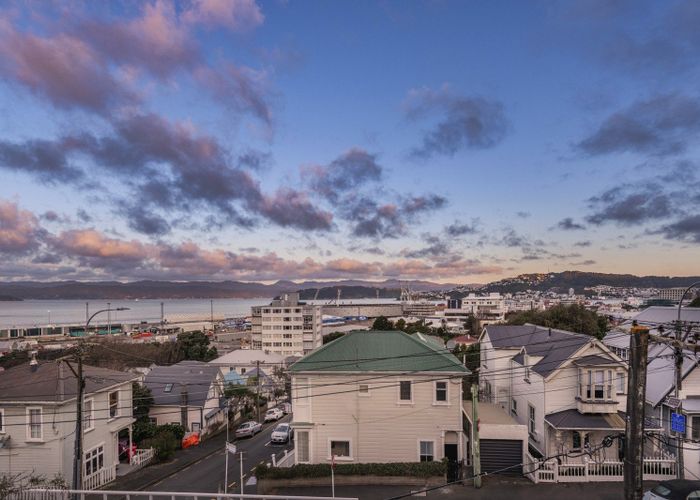  at 26 Grant Road, Thorndon, Wellington