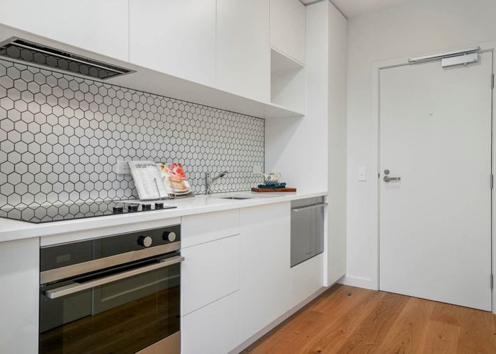  at 102/243 Kepa Road, Mission Bay, Auckland City, Auckland