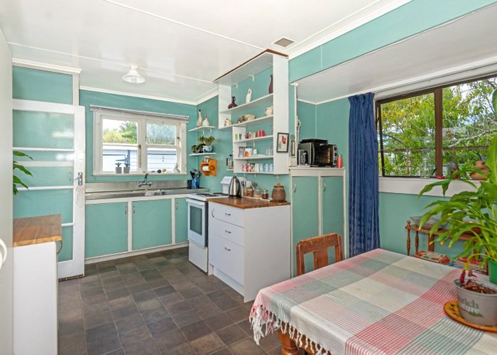  at 50 Owen Road, Outer Kaiti, Gisborne