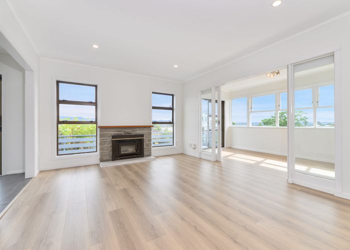  at 31 Waitaki Street, Henderson, Auckland