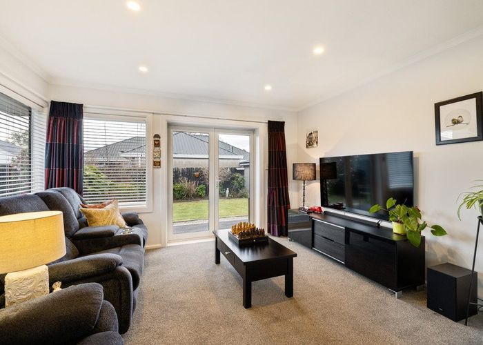  at 172 Cashmere Road, Hoon Hay, Christchurch City, Canterbury