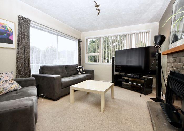  at 18 Hardie Grove, Featherston