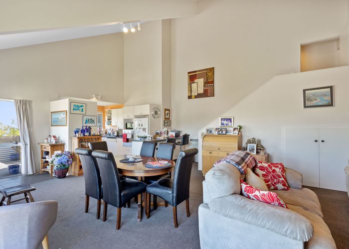  at 2/19 Lookaway Place, Huntsbury, Christchurch City, Canterbury